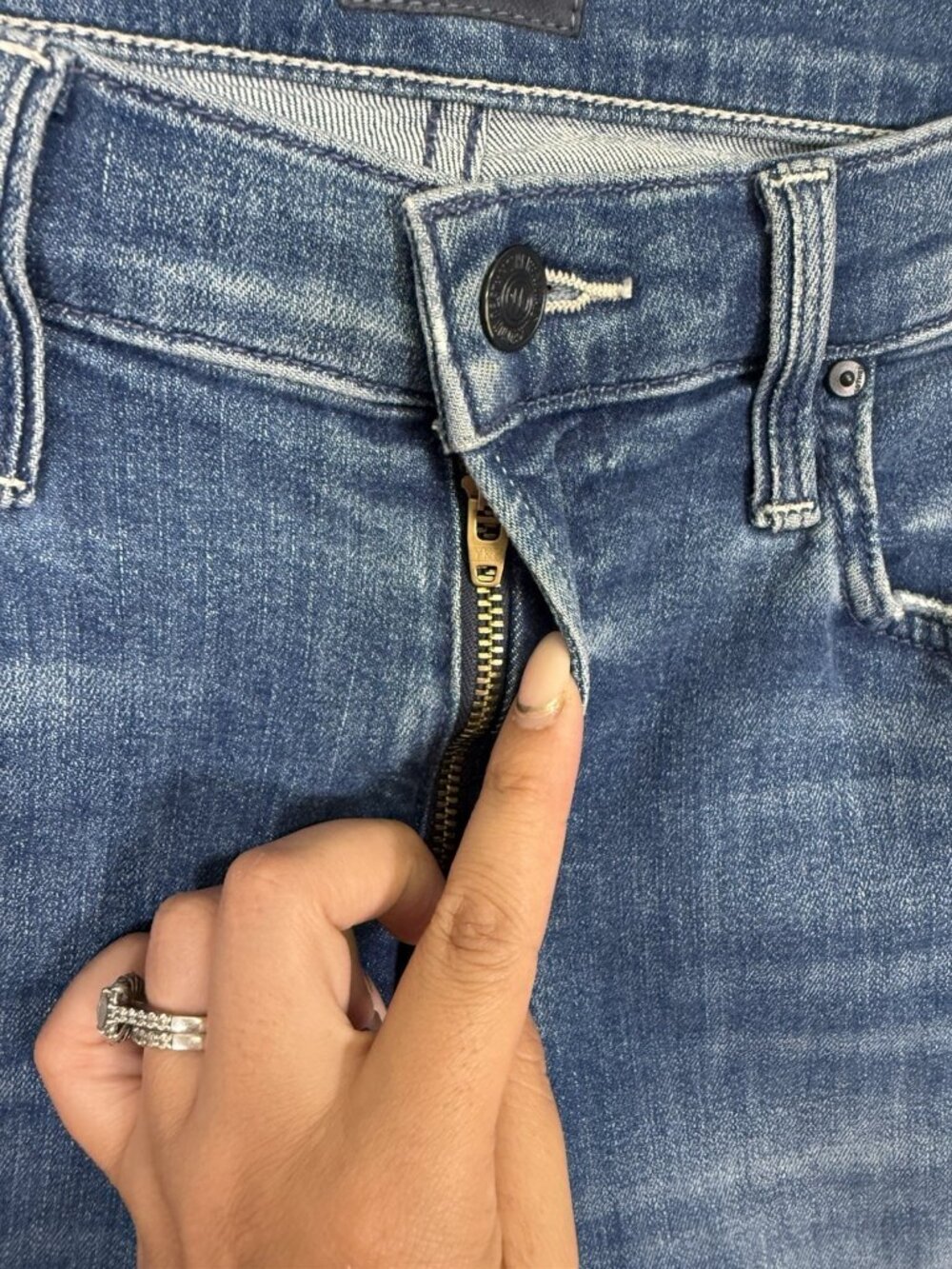 Mother The Mid Rise Rider Ankle Jeans In Wish On A Star Straight Crop Size 29 - Picture 13 of 16